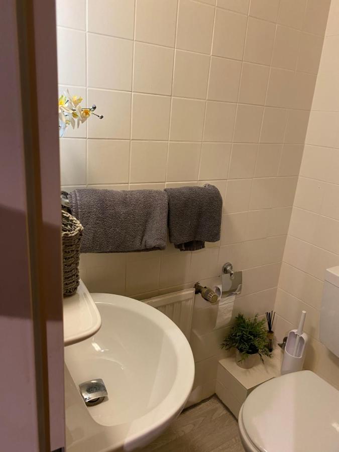 Pagalies Guest house Dusseldorf